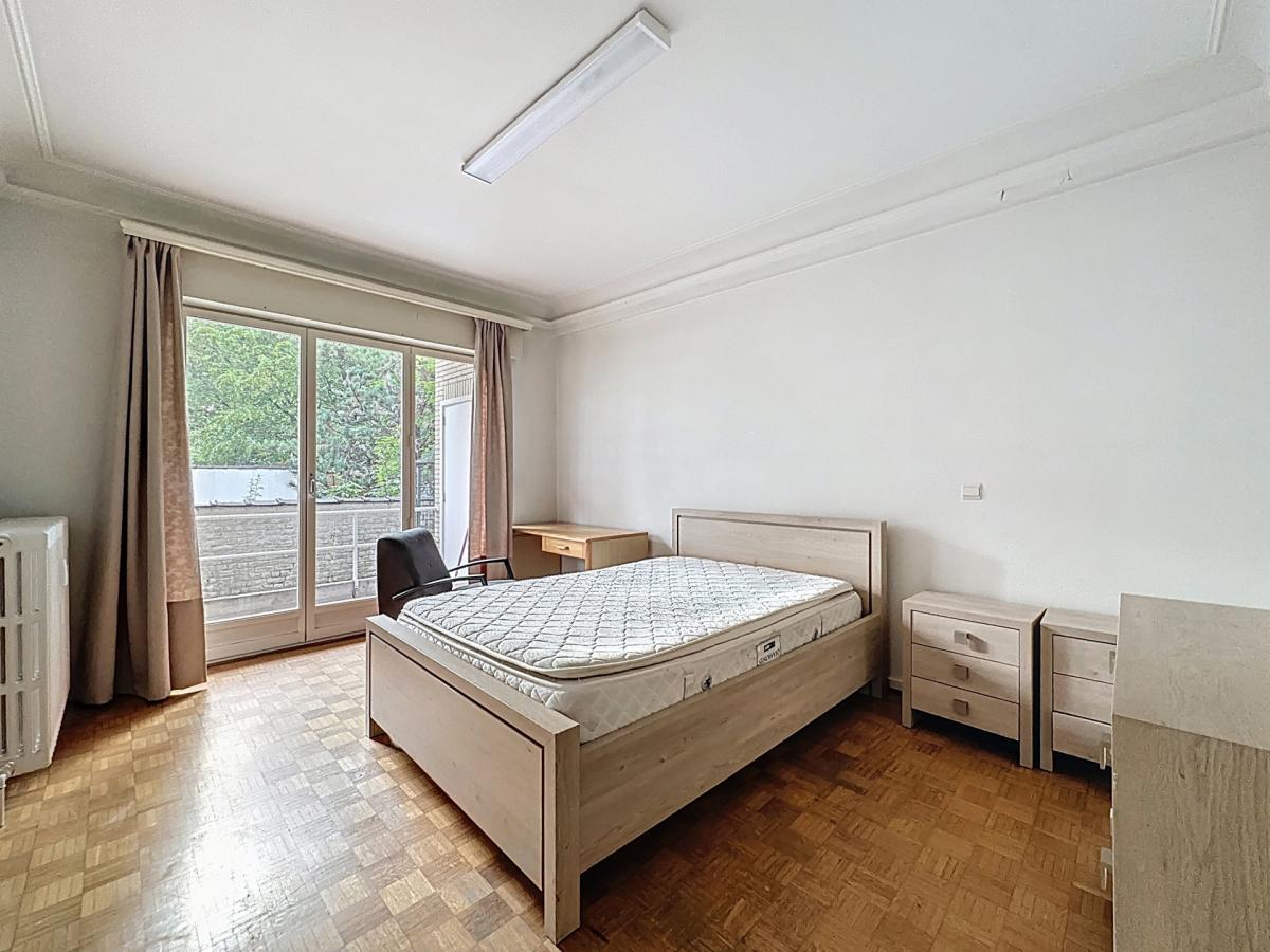 Churchill/Cavell : Superbe appartement 3 chambres + terrasse