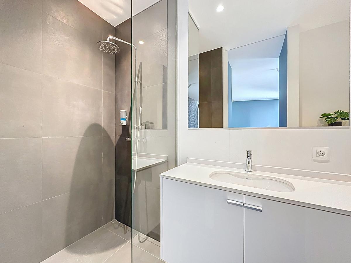 Toison d'Or : Superbe appartement meublé de 2 chambres