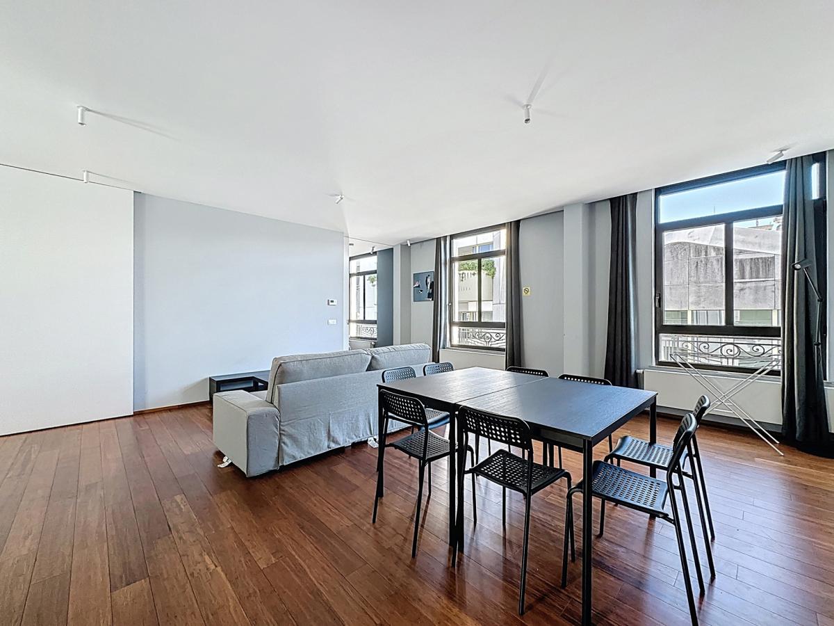 Toison d'Or : Superbe appartement meublé de 2 chambres
