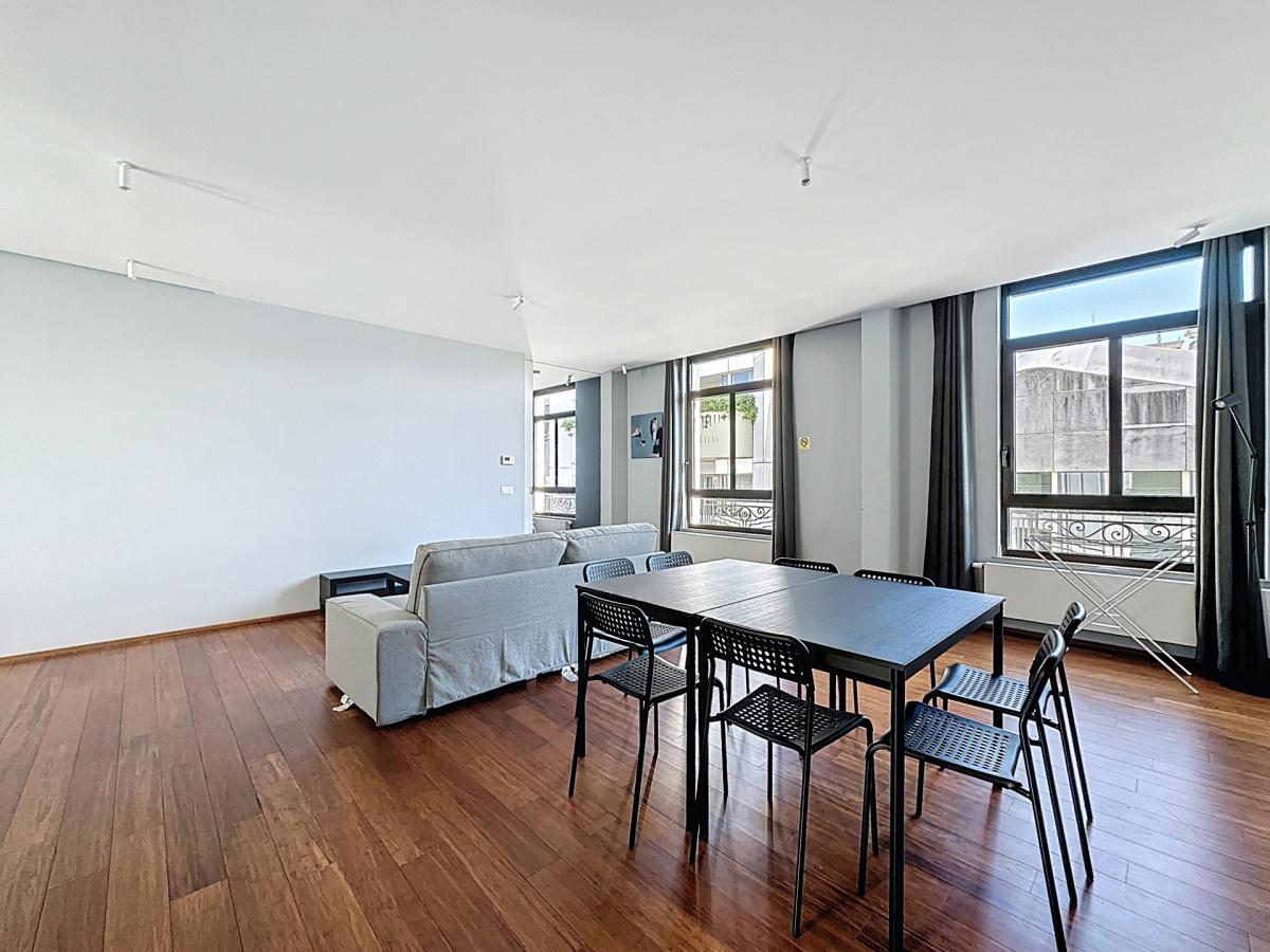 Toison d'Or : Superbe appartement meublé de 2 chambres