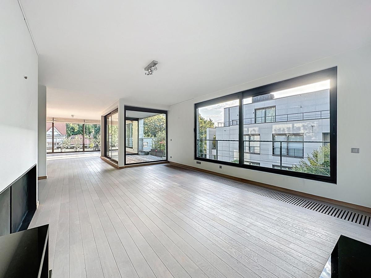 Dieweg / Corbiau : Appartement d'exception 3 ch. + terrasses