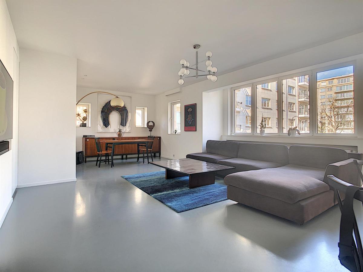 Churchill/BDC : Appartement meublé 3 chambres + terrasses