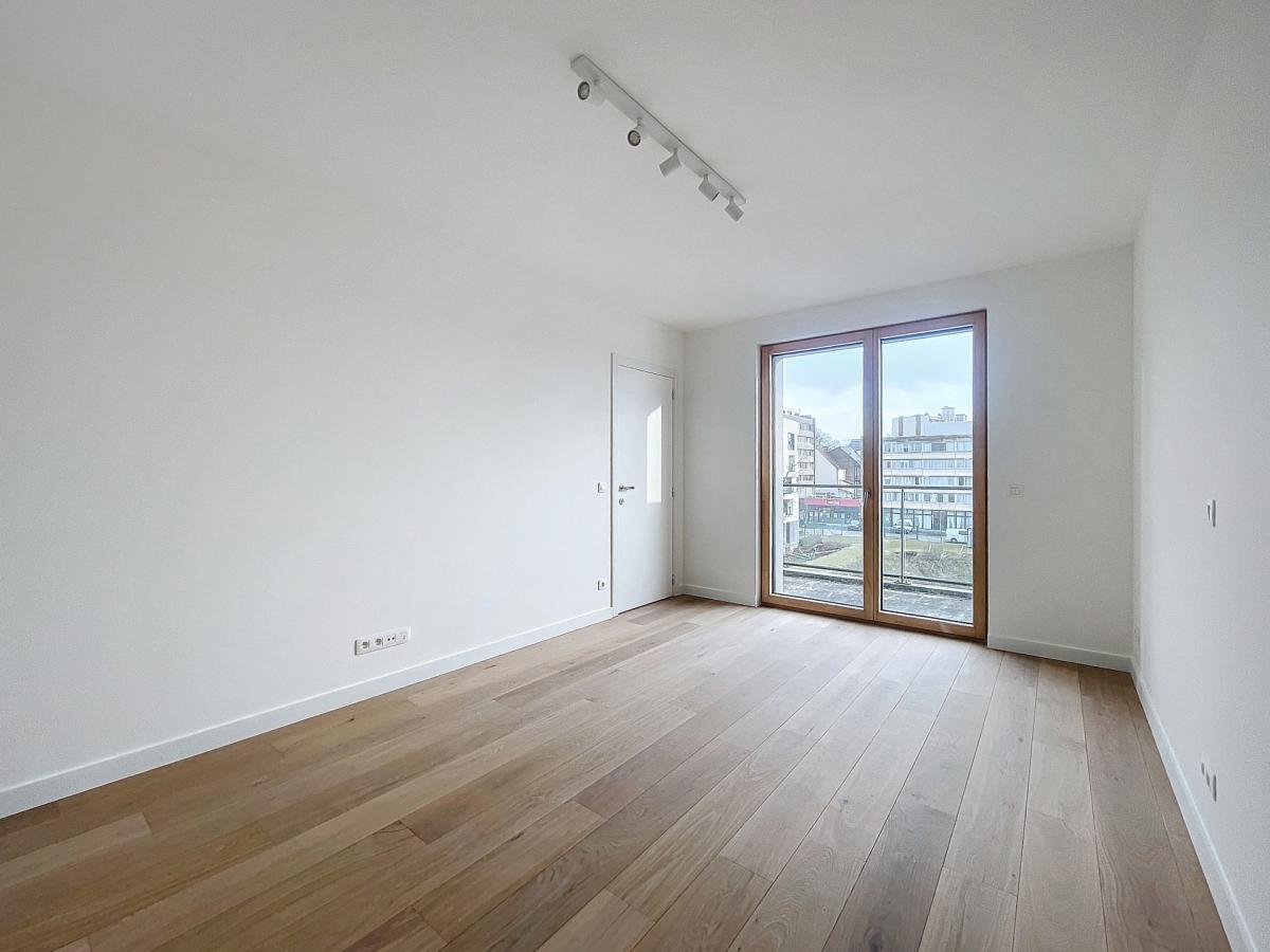 VUB / La Chasse : Bel appartement neuf 1 chambre + parking