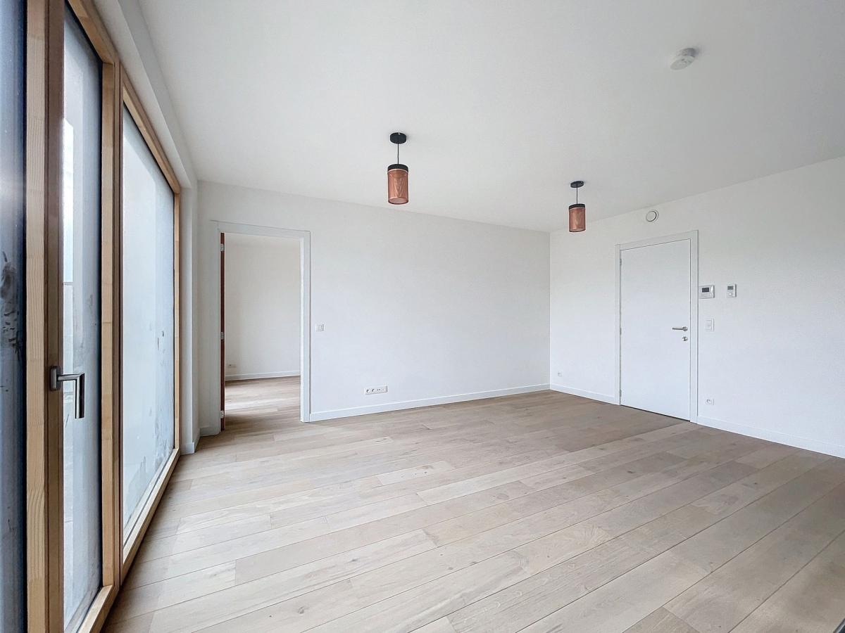 VUB / La Chasse : Bel appartement neuf 1 chambre + parking