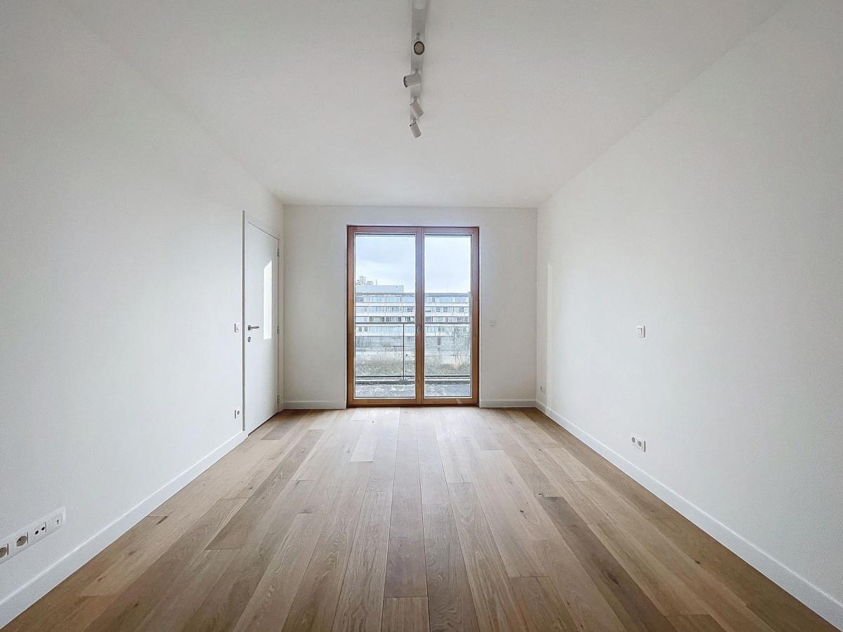 VUB / La Chasse : Bel appartement neuf 1 chambre + parking