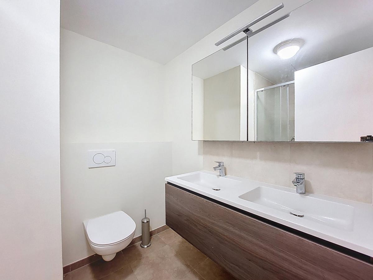 Stalle/Calevoet : Magnifique appartement 4 chambres 
