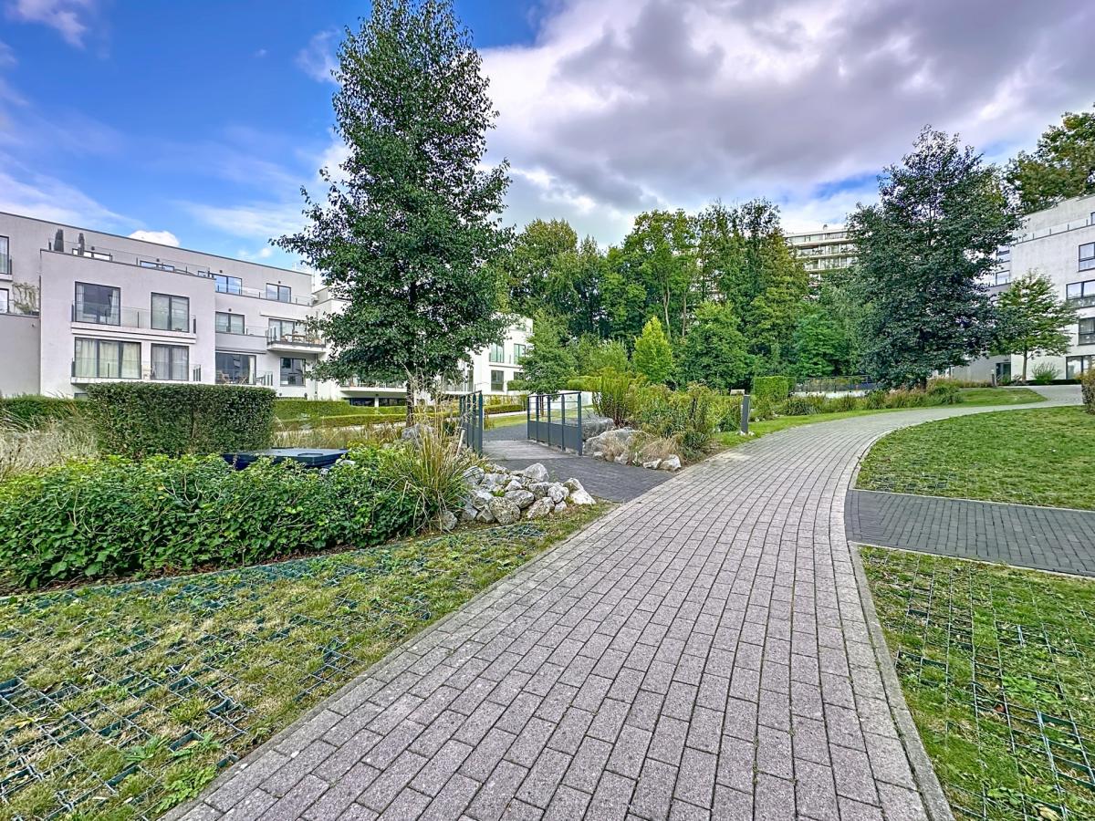 Stalle/Calevoet : Magnifique appartement 4 chambres