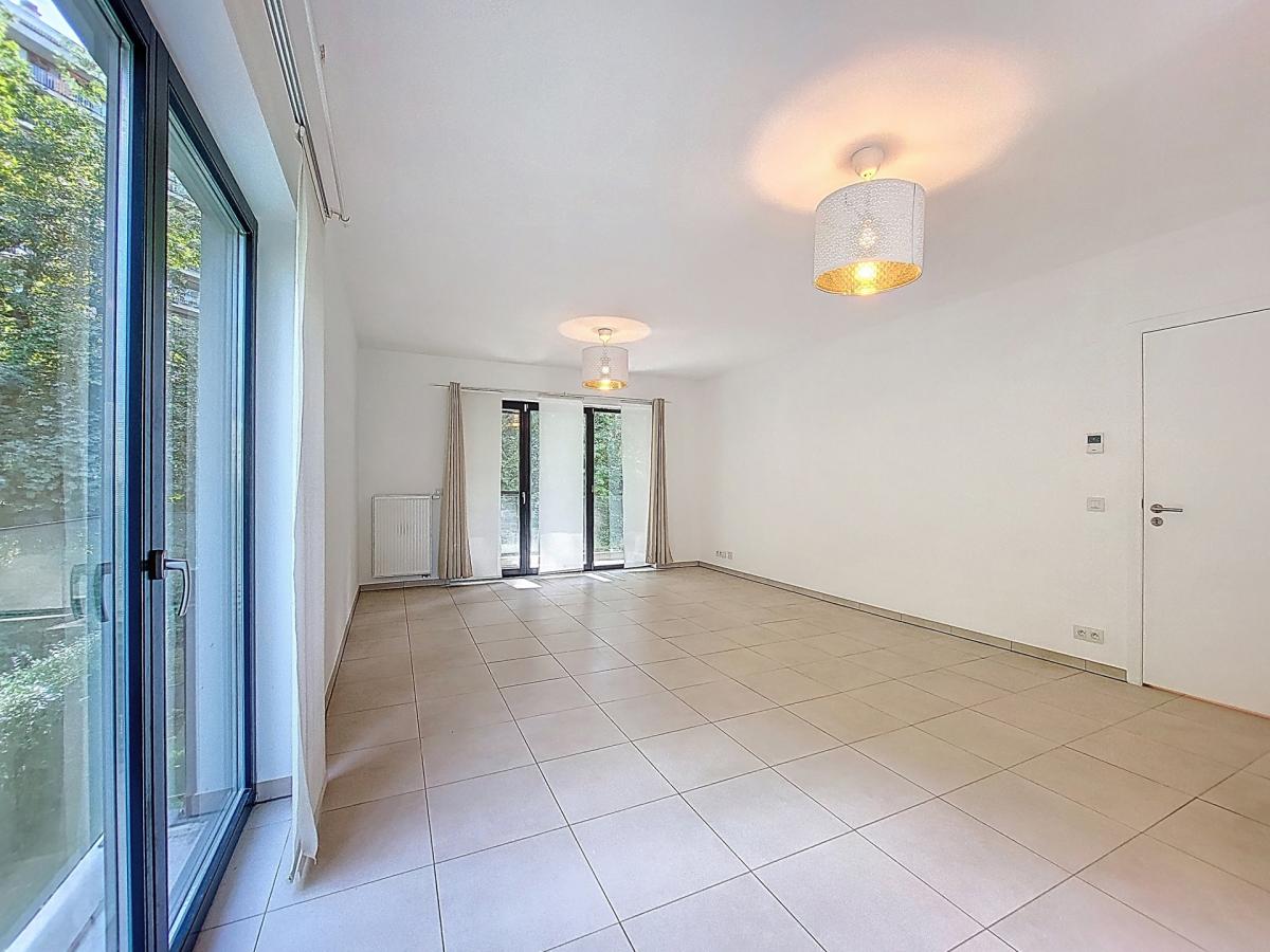 Stalle/Calevoet : Magnifique appartement 4 chambres 