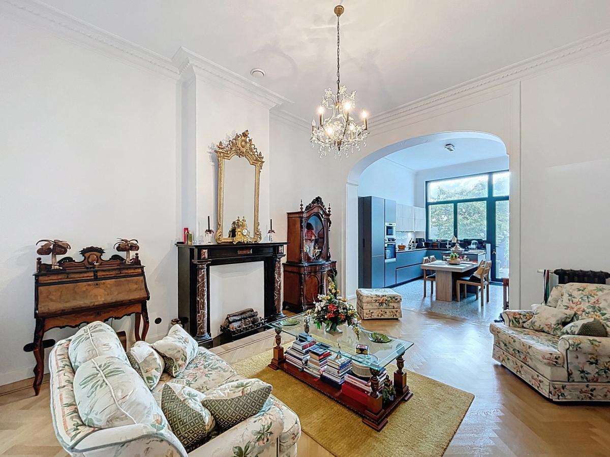 Quartier Européen : Somptueux duplex 3 ch. terrasse