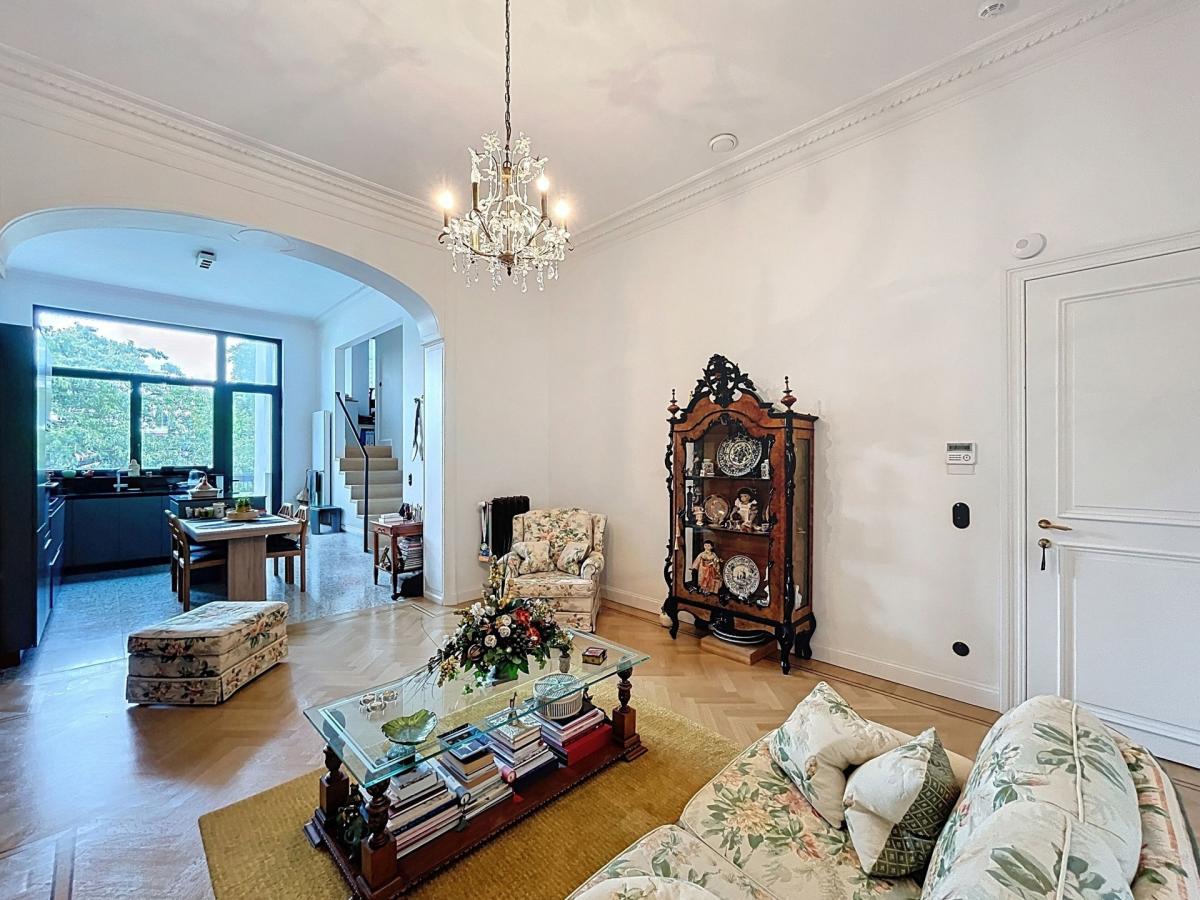 Quartier Européen : Somptueux duplex 3 ch. terrasse