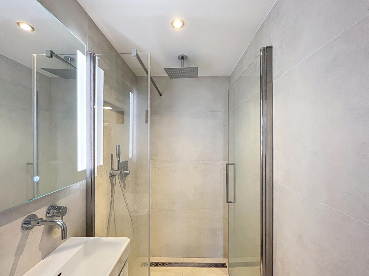 Quartier Européen : Somptueux duplex 3 ch. terrasse