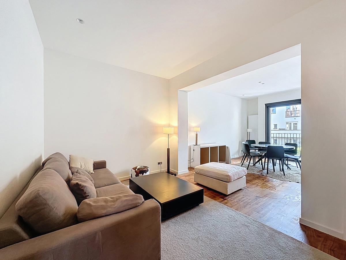 Pl. Brugmann/Churchill : Superbe appartement neuf et meublé