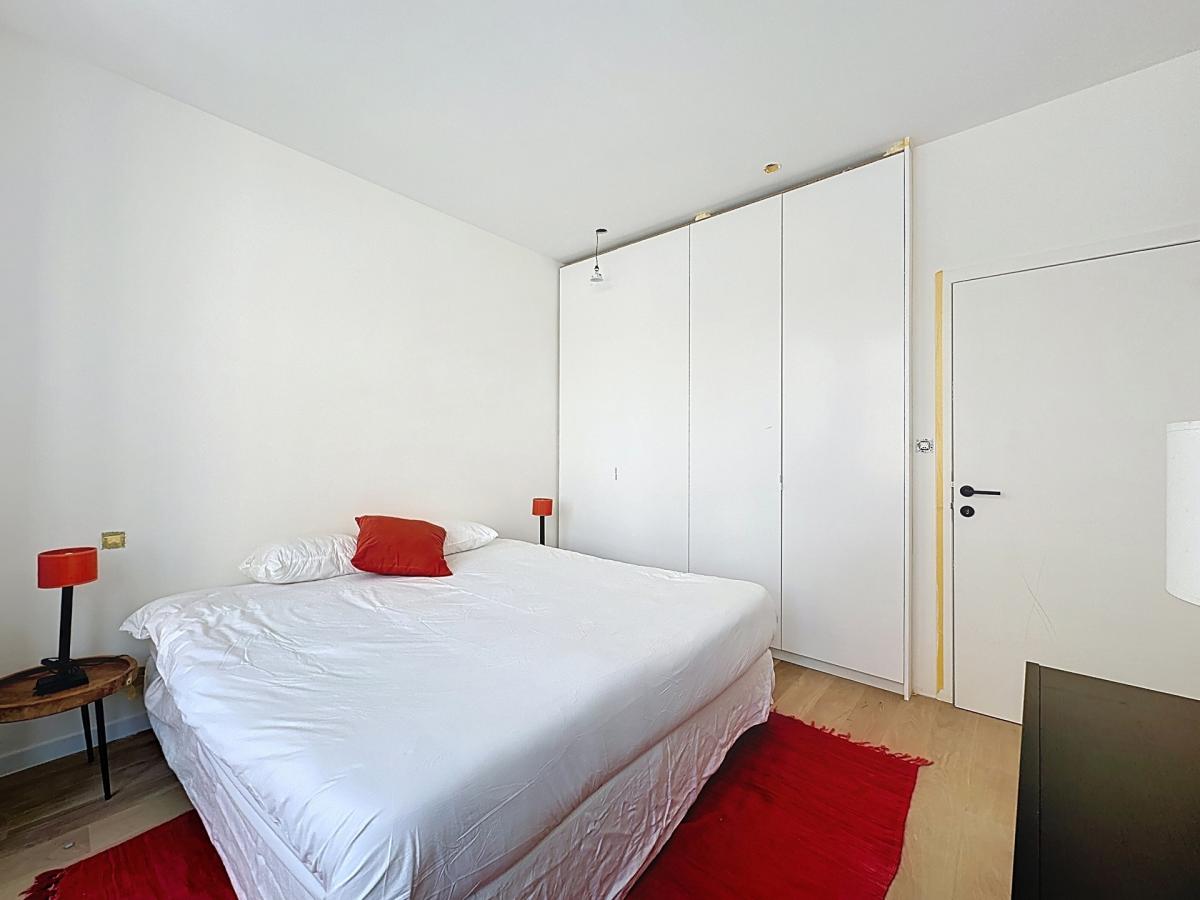 Pl. Brugmann/Churchill : Superbe appartement neuf et meublé