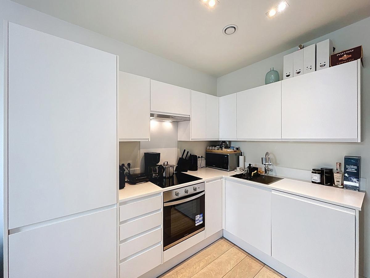 Quartier Européen: Superbe appartement 1 chambre