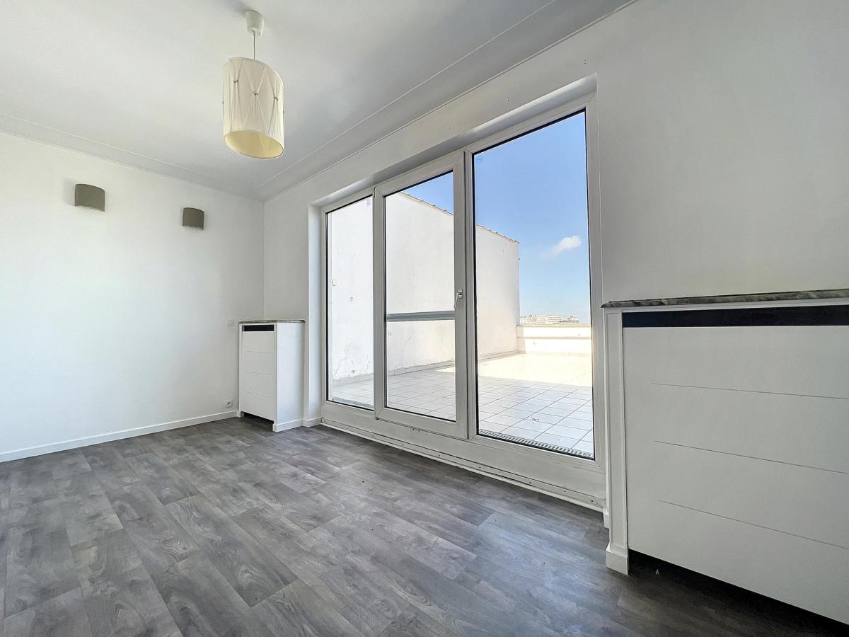 Général Jacques: Superbe penthouse 3ch + terrasses + parking