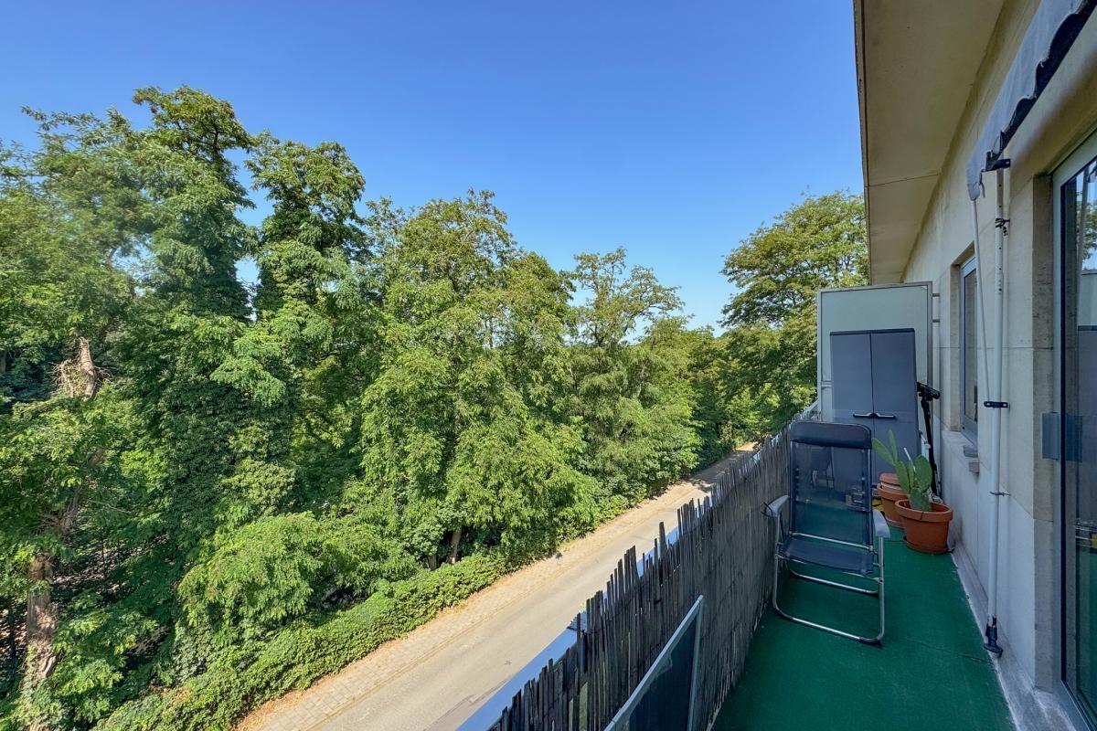 Val Fleuri, appartement rénové 2 chambres + terrasse