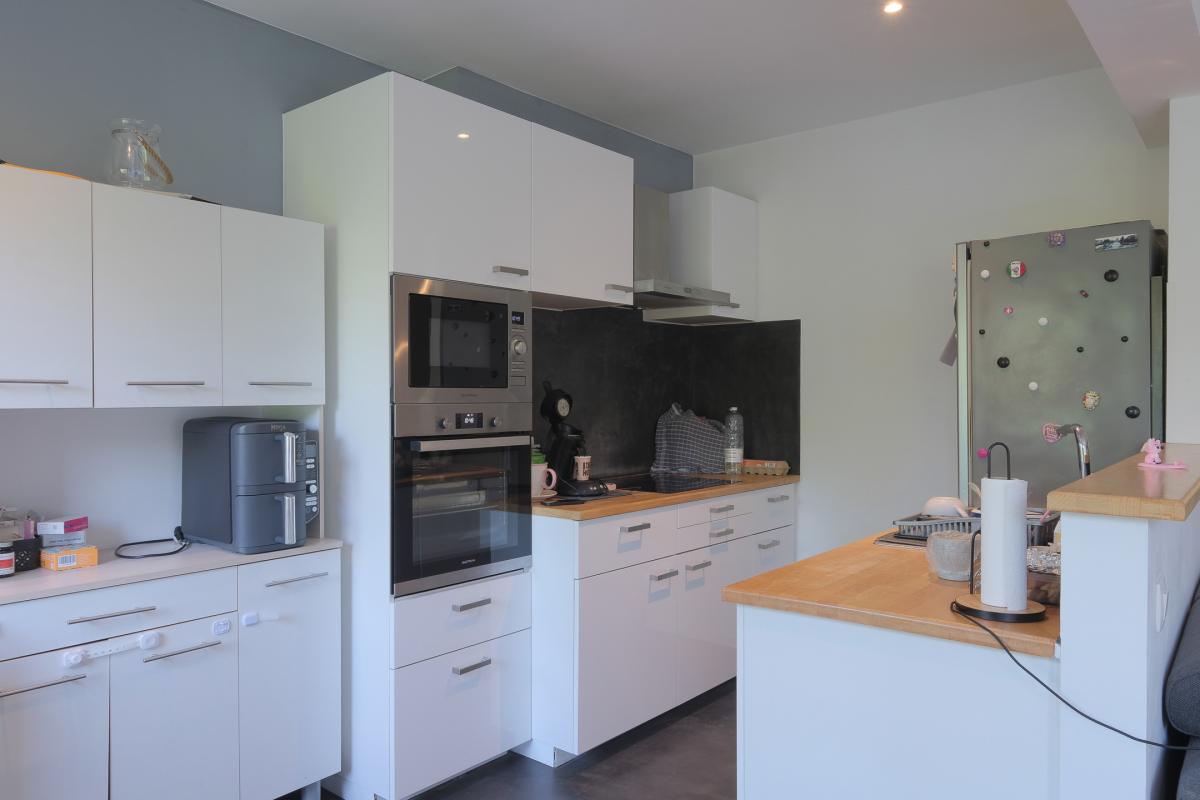 Val Fleuri, appartement rénové 2 chambres + terrasse