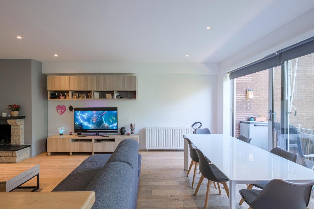 Val Fleuri, appartement rénové 2 chambres + terrasse