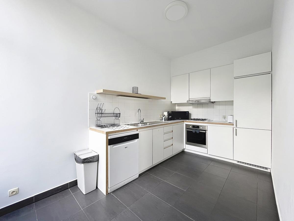 Av. Molière - Appartement meublé rénové 1 chambre 