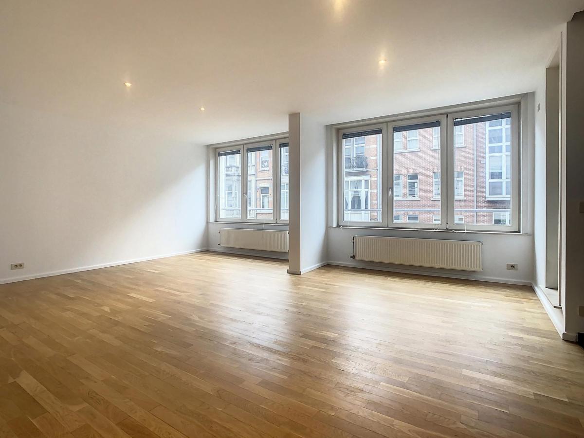 Ma Campagne/Defacqz : appartement 2ch + terrasse + parking