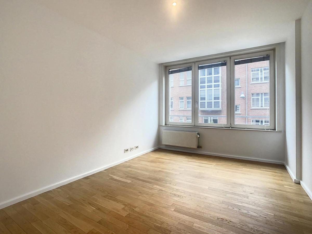 Ma Campagne/Defacqz : appartement 2ch + terrasse + parking