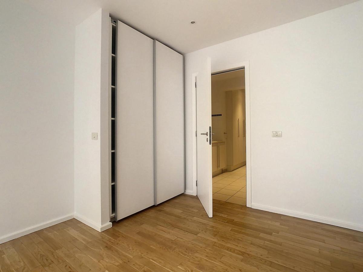 Ma Campagne/Defacqz : appartement 2ch + terrasse + parking