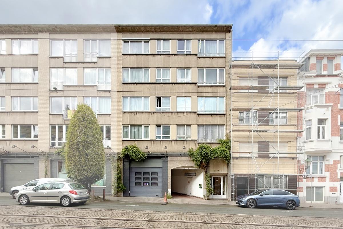 Flagey/Jourdan : Superbe appartement 2 chambres + balcon