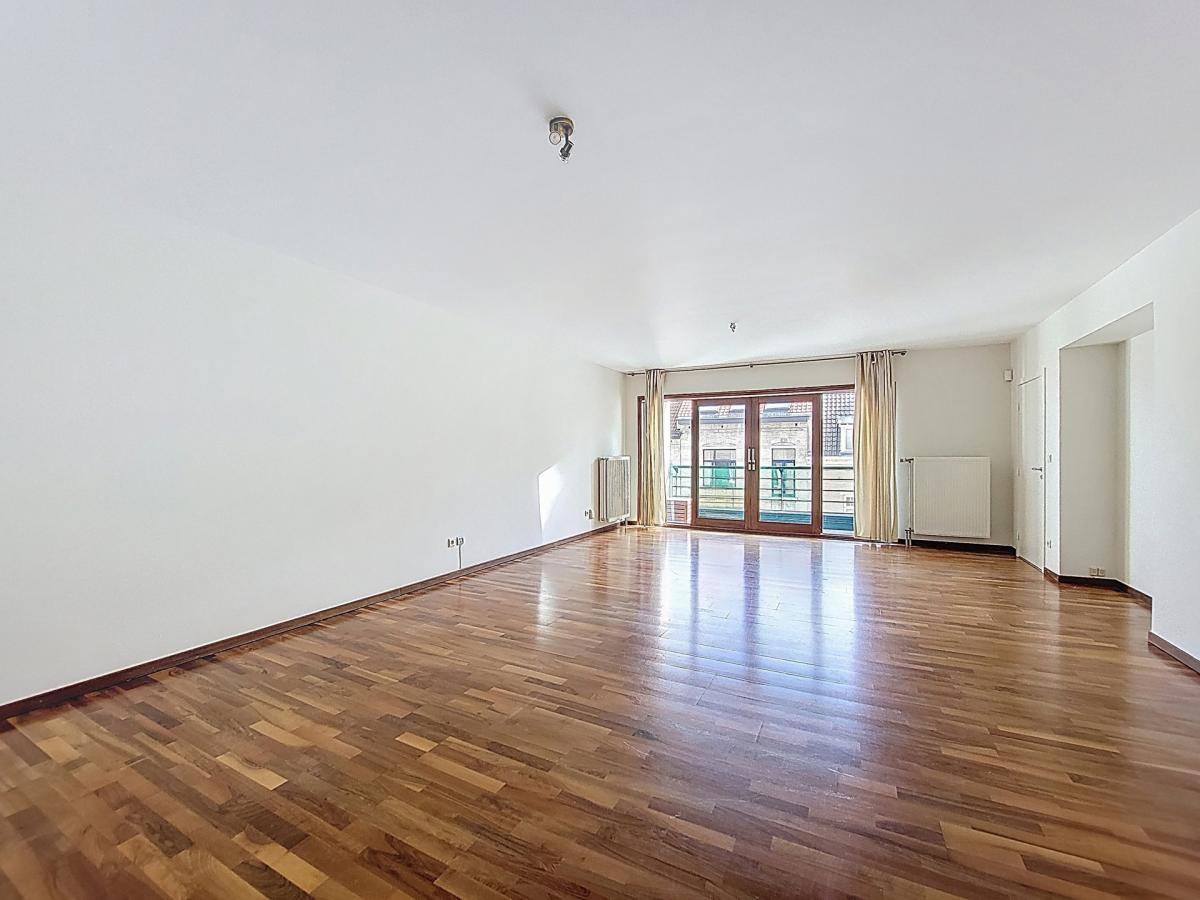 Louise/Etangs d'Ixelles : Magnifique appartement 2 chambres
