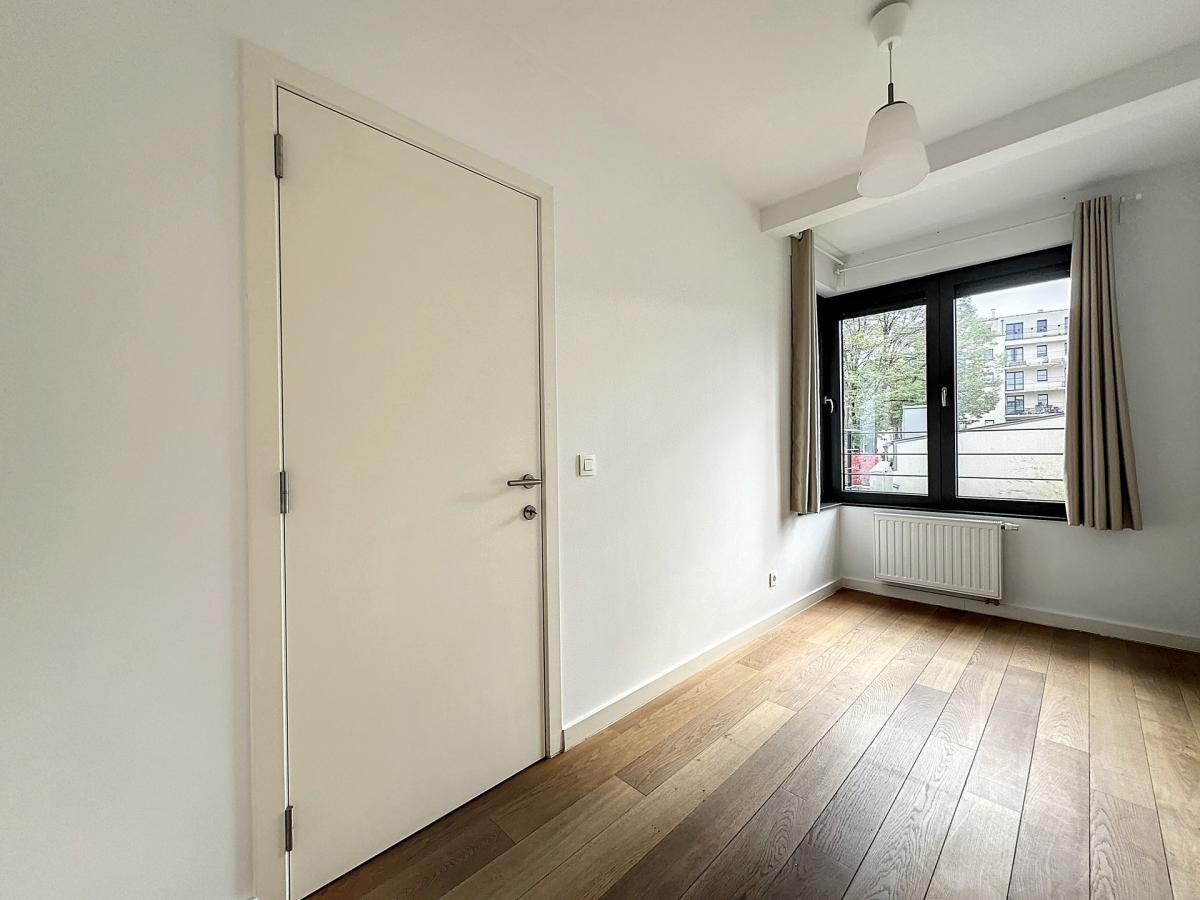 Châtelain : Magnifique appartement 2 chambres + terrasse