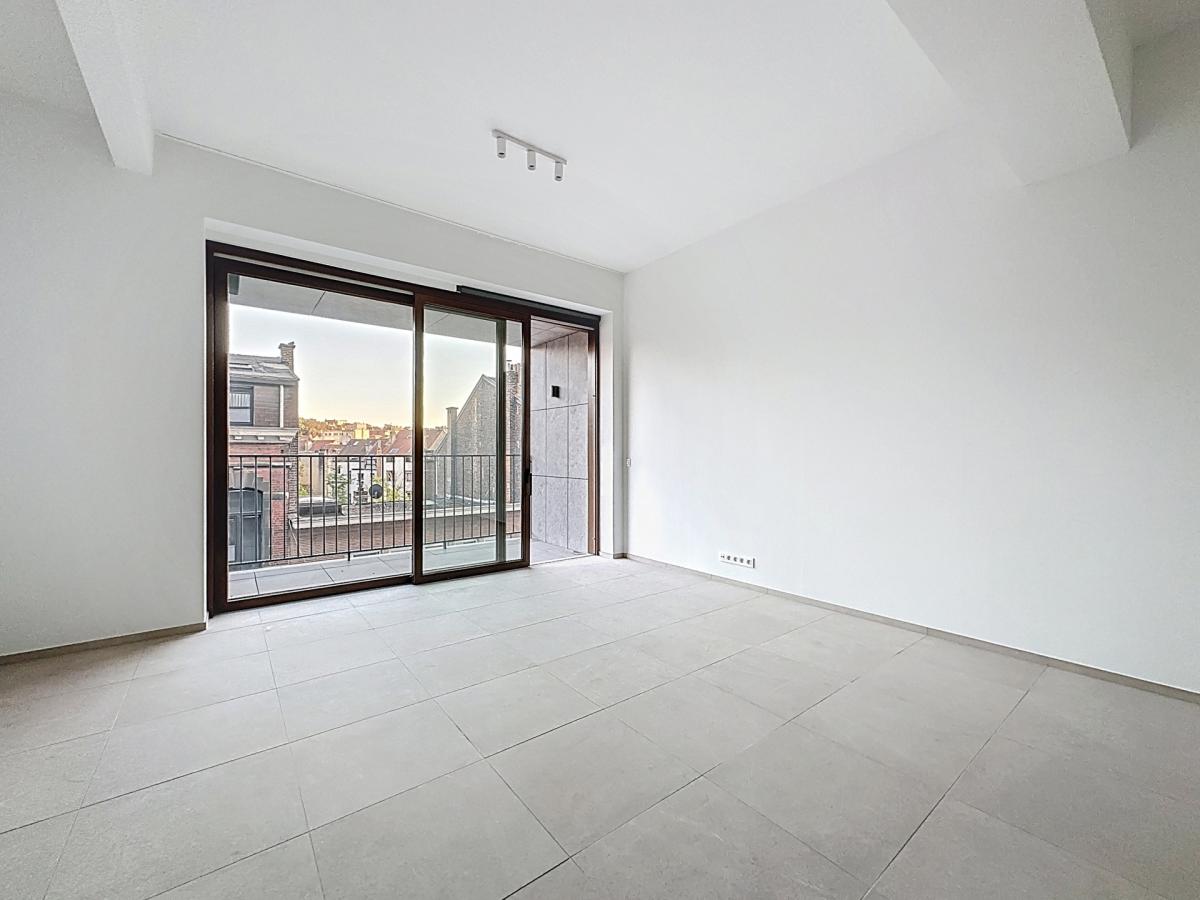 JOURDAN : Bel appartement neuf 4 CH + Terrasse