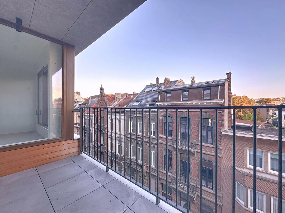 JOURDAN : Bel appartement neuf 4 CH + Terrasse