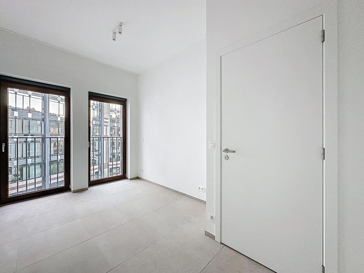 JOURDAN : Bel appartement neuf 4 CH + Terrasse