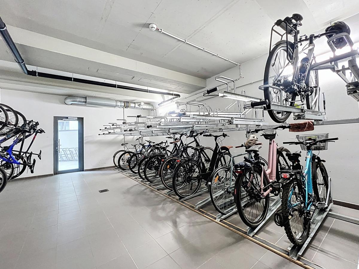 Quartier européen : Bel appartement neuf 1 ch. + terrasse
