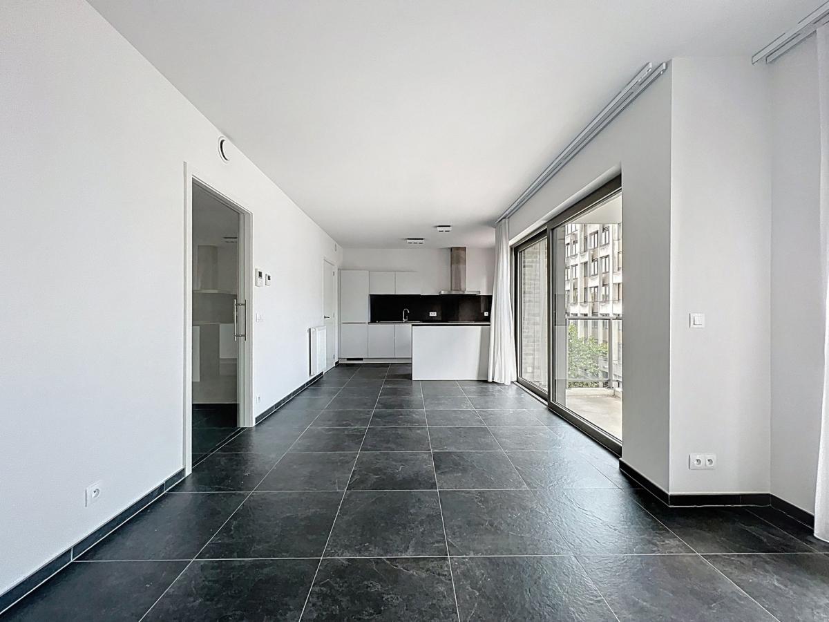 Quartier européen : Bel appartement neuf 1 ch. + terrasse