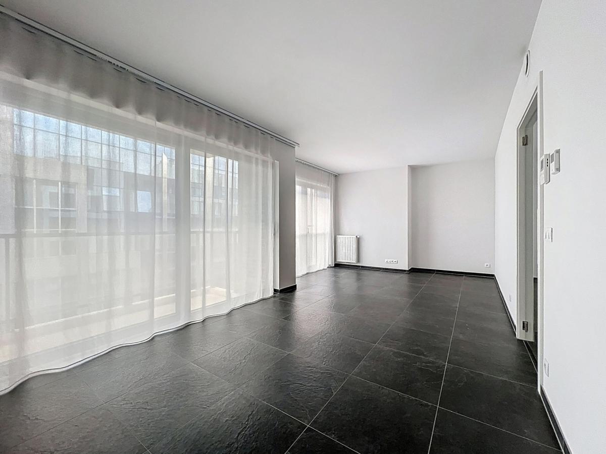 Quartier européen : Bel appartement neuf 1 ch. + terrasse
