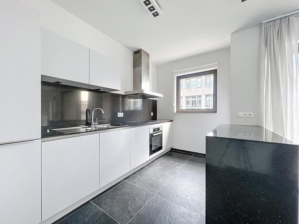 Quartier européen : Bel appartement neuf 1 ch. + terrasse
