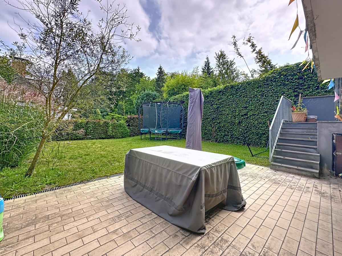 Saint-Job : Magnifique maison 5 chambres + jardin