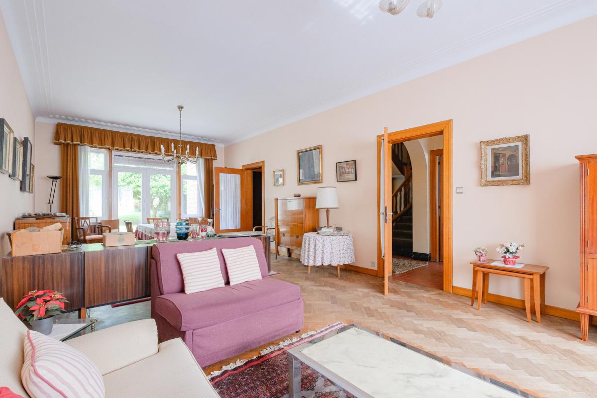 Altitude Cent : Maison 5ch + jardin+ garage à rénover