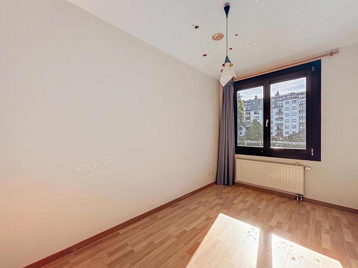 Hôpital d'Ixelles : Bel appartement moderne + balcon