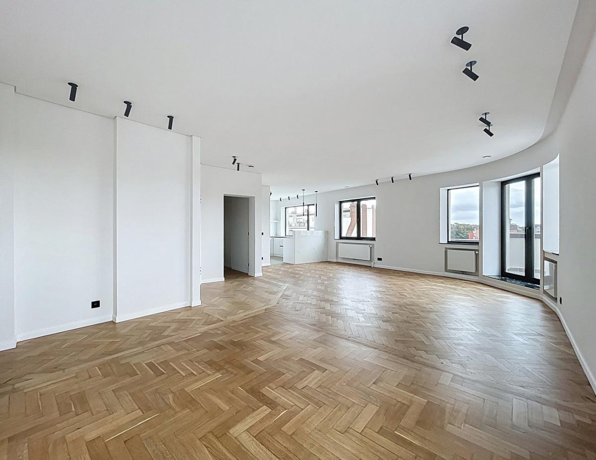 Molière : Magnifique penthouse entièrement rénové