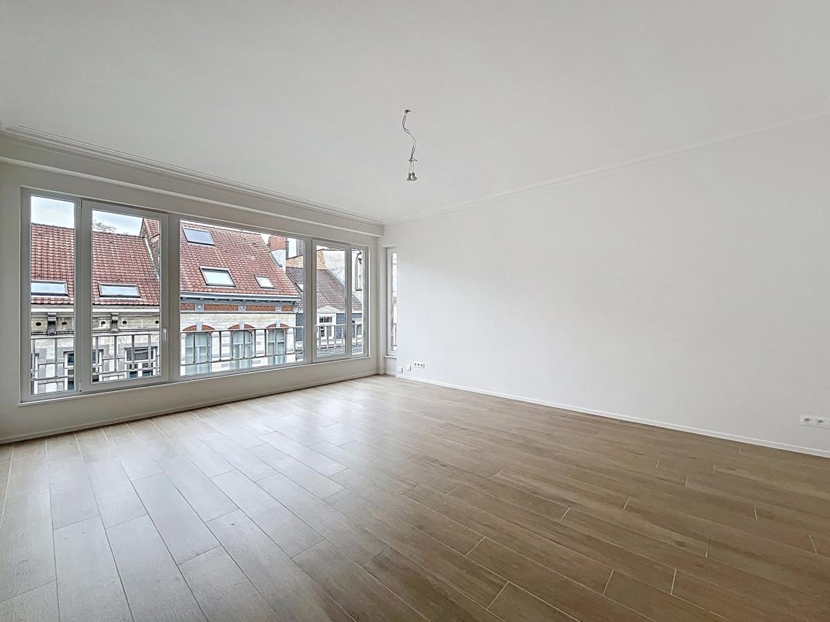 Louise / Etang Ixelles : Bel appartement entièrement rénové