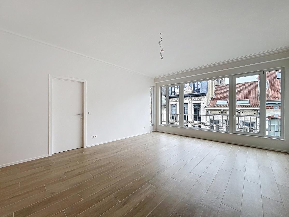 Louise / Etang Ixelles : Bel appartement entièrement rénové