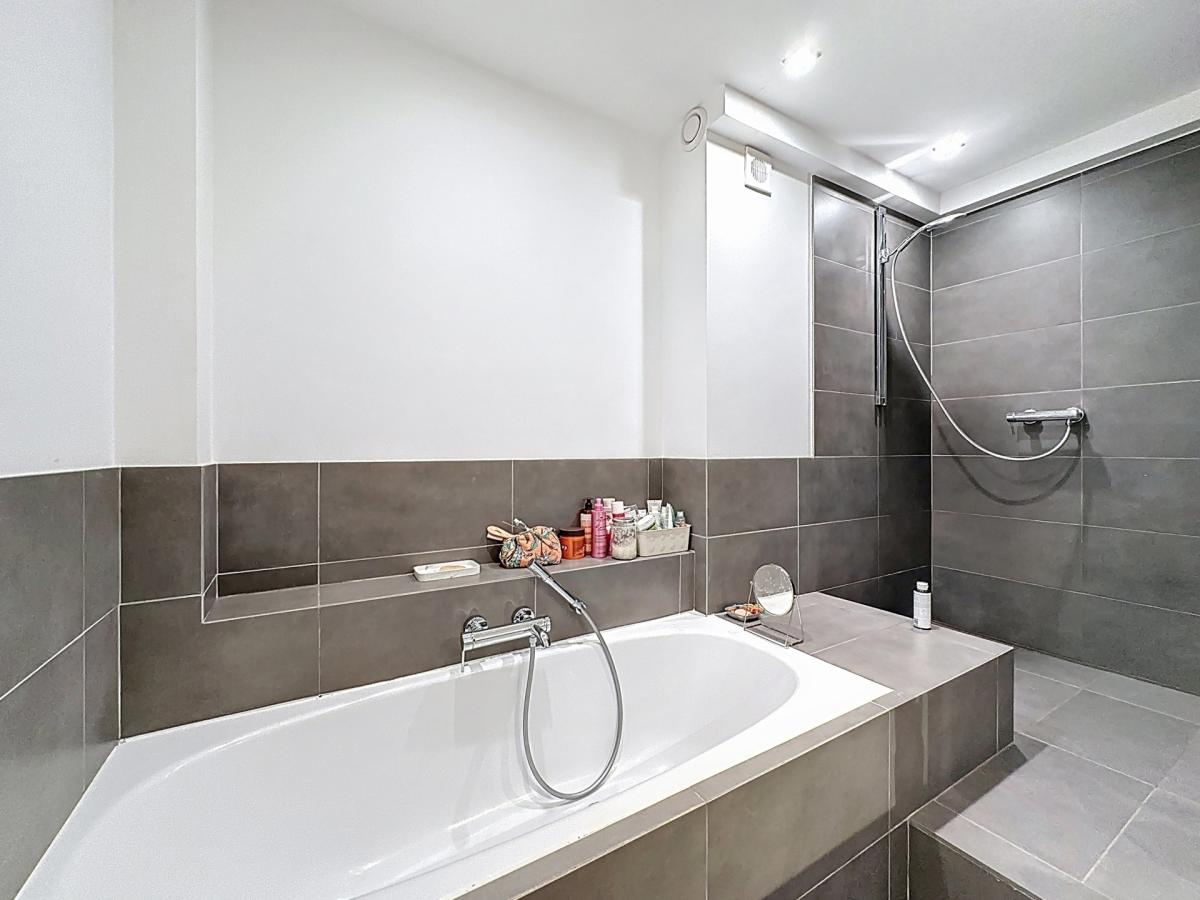 Place Brugmann/Molière : Magnifique appartement 2 chambres 