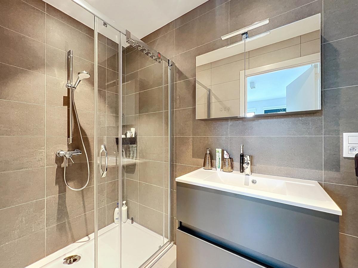 Quartier Schuman : Bel appartement 3 ch. + parking