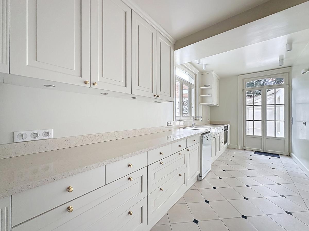 Molière : Splendide maison de maître 5 chambres 