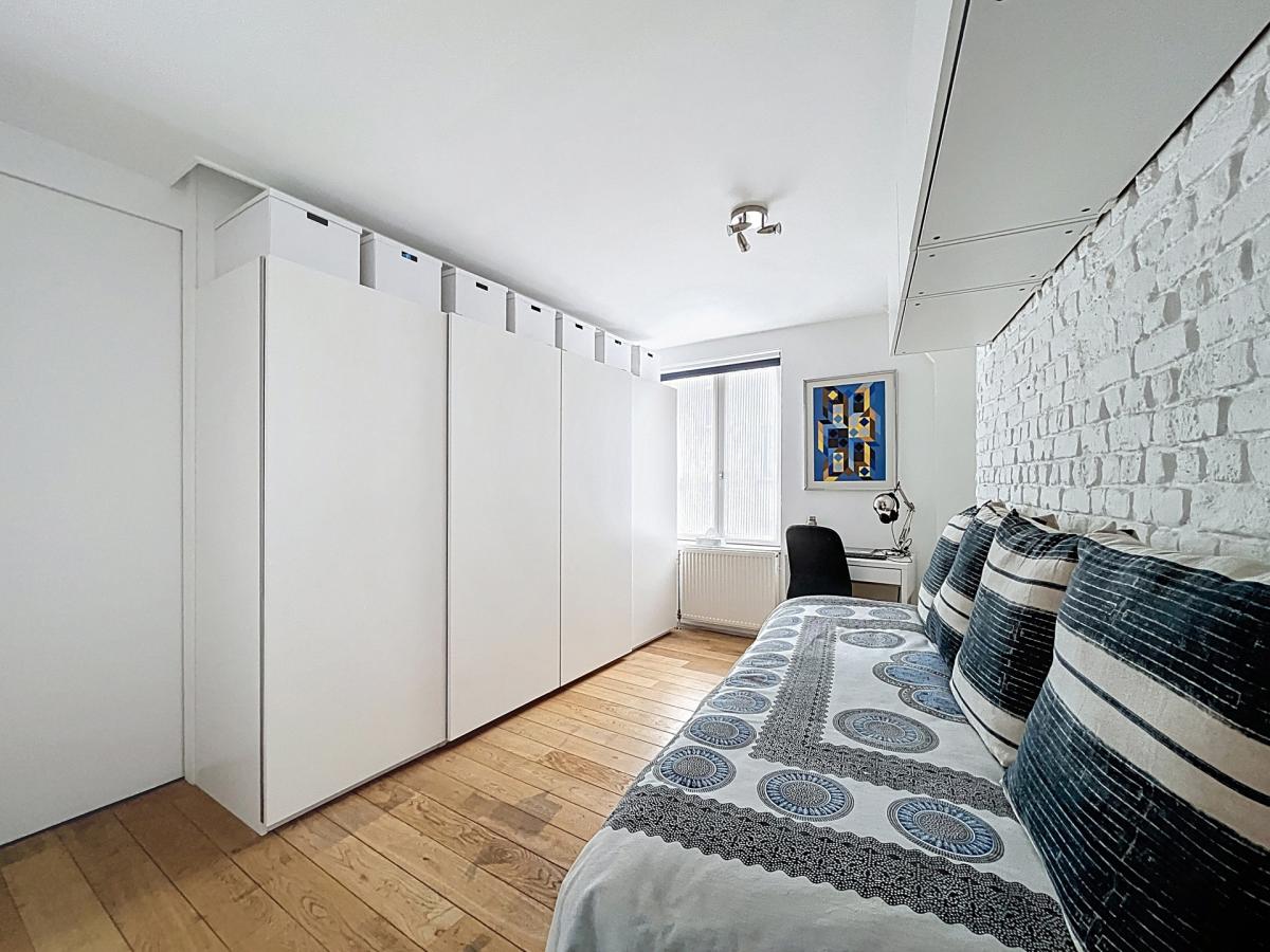 Châtelain : Magnifique loft 2 chambres 