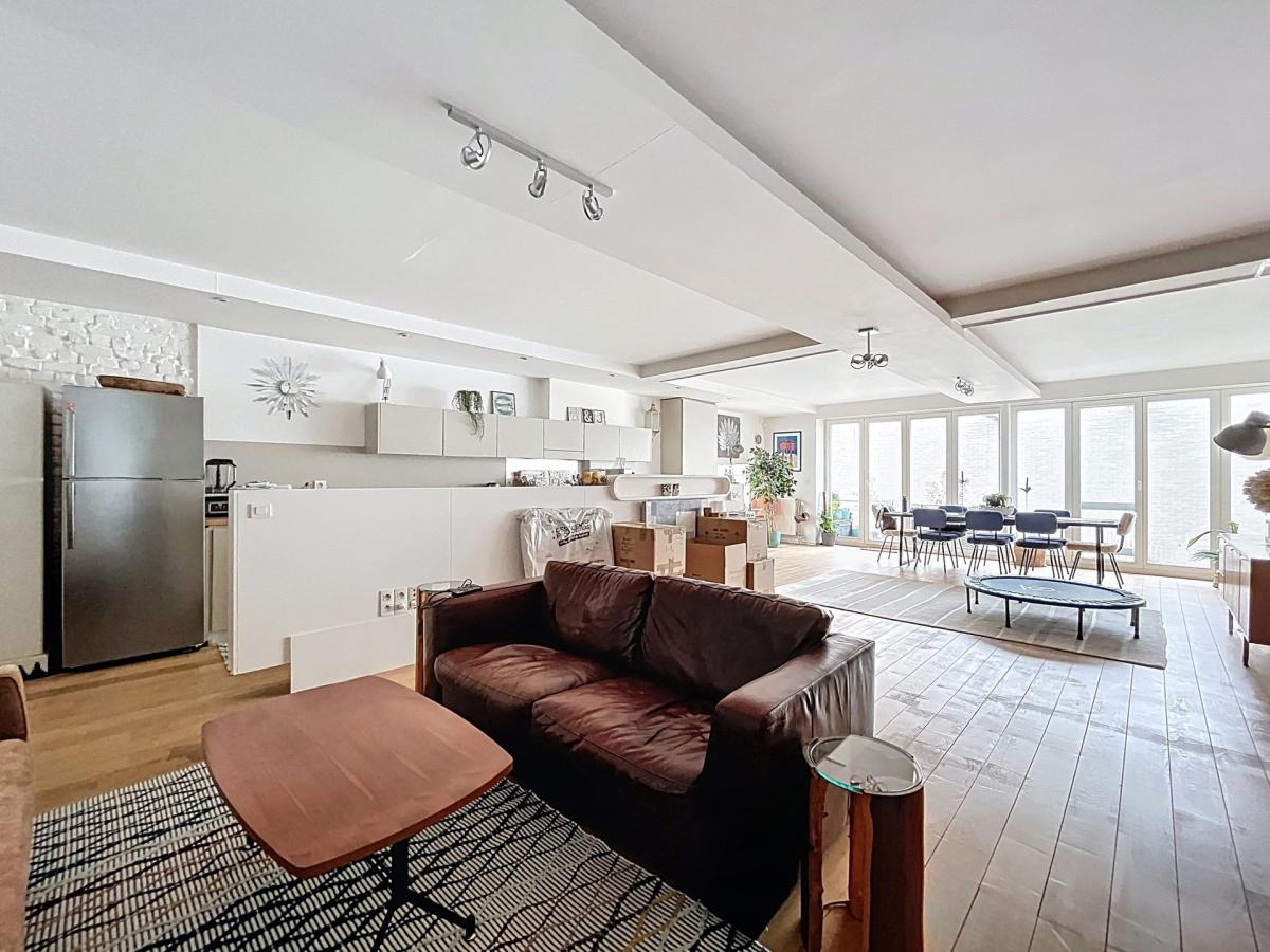 Châtelain : Magnifique loft 2 chambres 