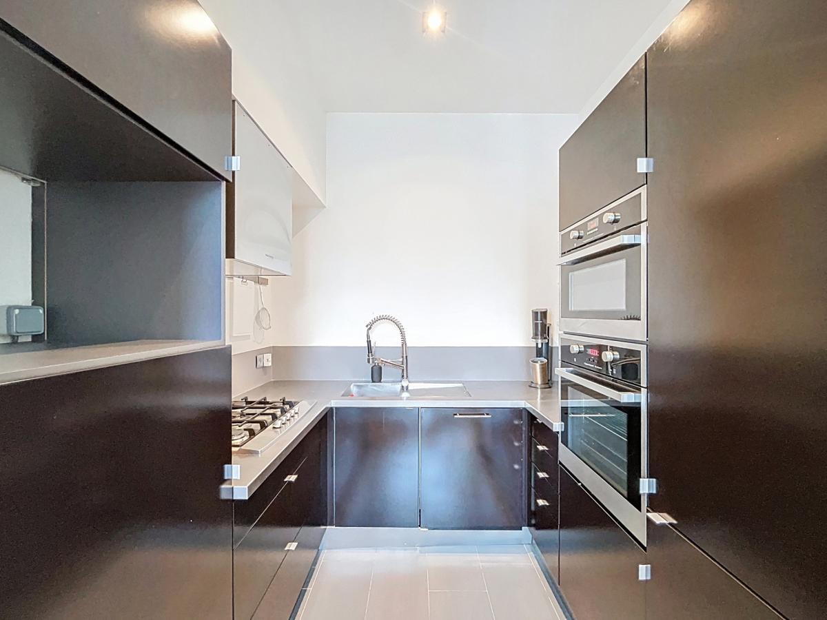 Quartier Européen – Superbe duplex 2 chambres + terrasse