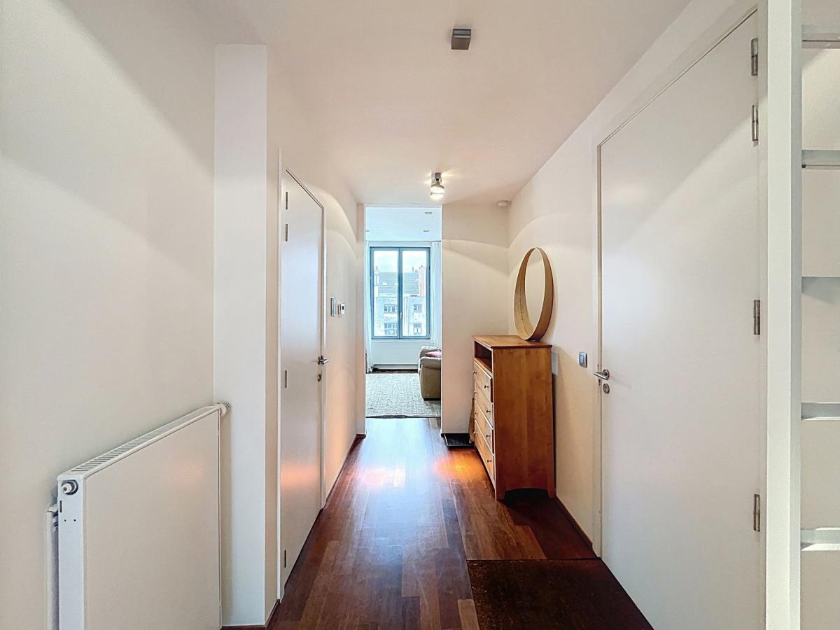 Quartier Européen – Superbe duplex 2 chambres + terrasse