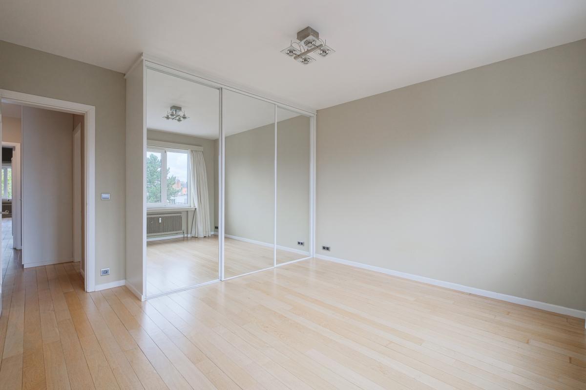 SOUS OFFRE !! Molière : Bel appartement 3 chambres + bureau et terrasse